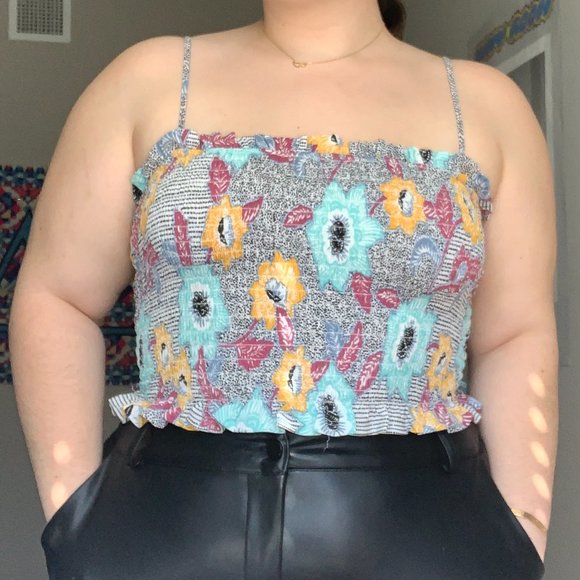 BCBG Patterned Top - Picture 2 of 3